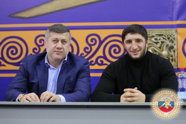 Абдулрашид Садулаев: Снайдер пообещал после Олимпиады приехать в Дагес...